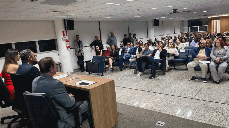 Presidente Samuel Albernaz é homenageado pela Assembleia Legislativa de Goiás
