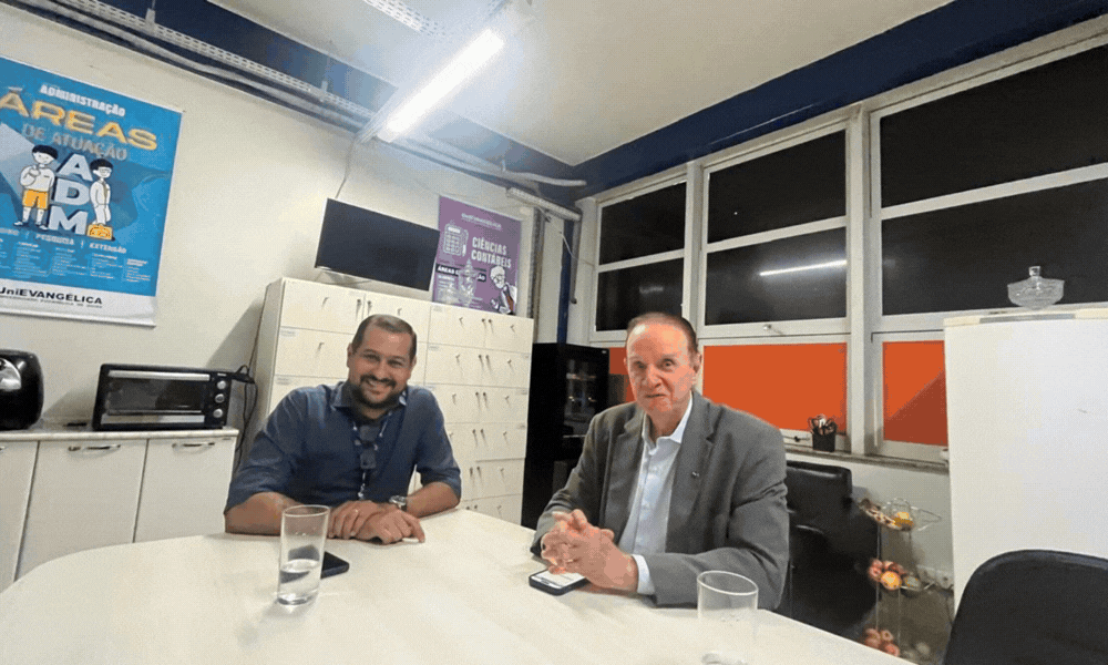 Presidente do Conselho Regional de Administração reforça parceria com a UniEVANGÉLICA