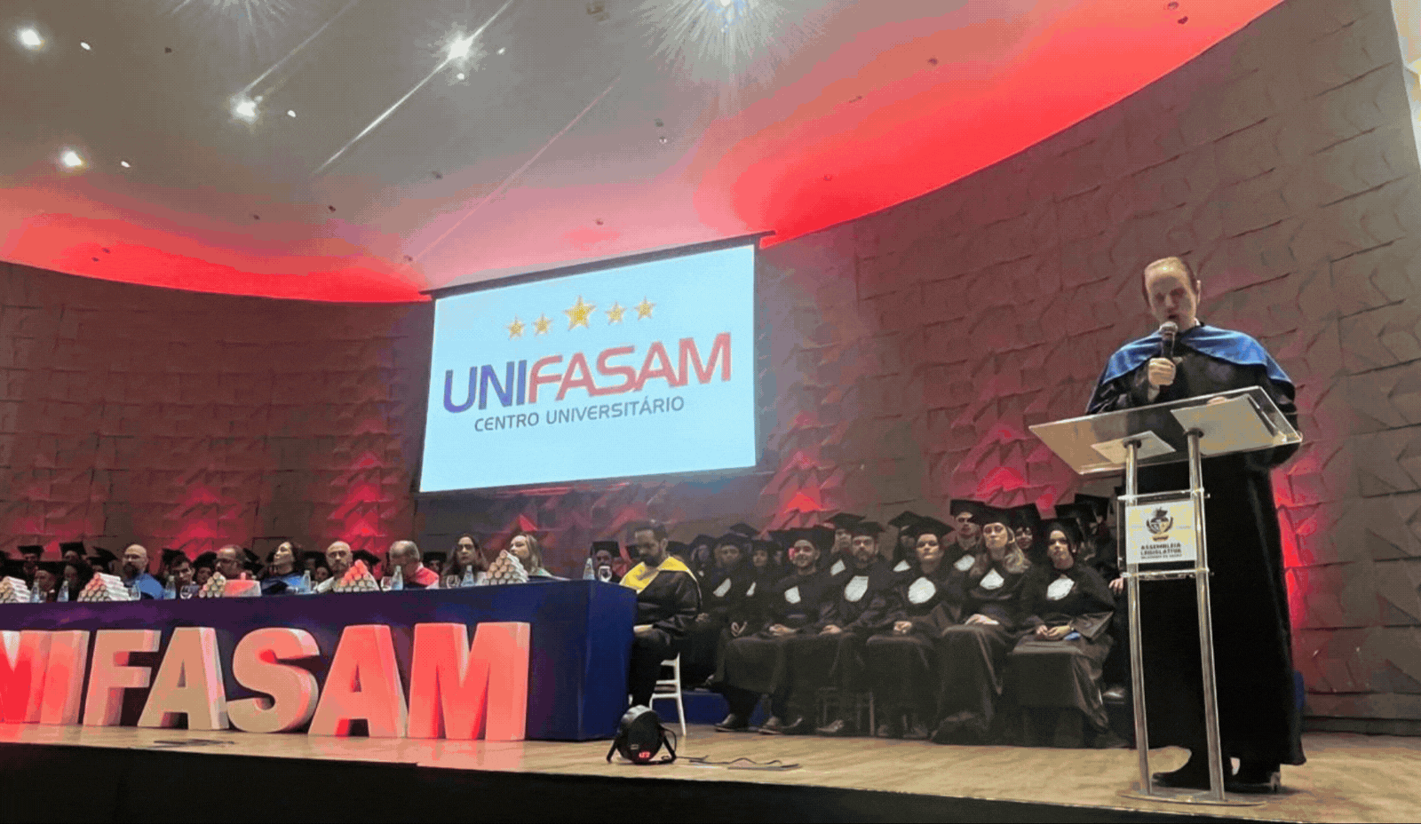 🎓 Novo Ciclo, Novos Horizontes! CRAGO marca presença na Colação de Grau da UniFASAM